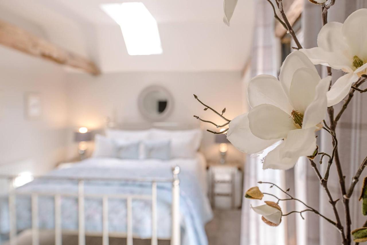 Chapel Cottage At Pond Hall Farm, Stunnning Property With Private Hot Tub, Hadleigh 伊普斯威奇 外观 照片